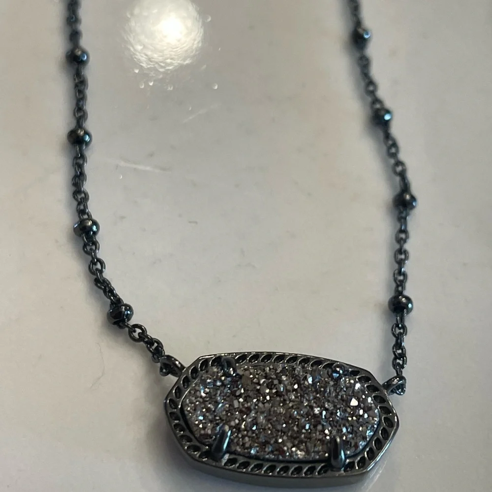 TWO PIECE Kendra Scott Elisa Pendant Necklace and Davie Cuff - Picture 3 of 12